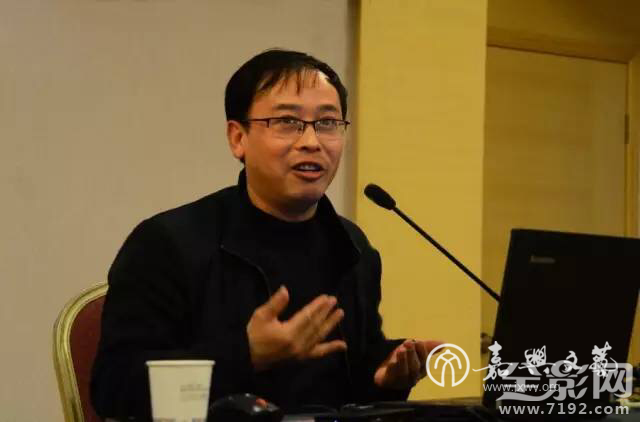 嘉兴市摄影家讲授摄影基础技能支持农村文化礼堂建设